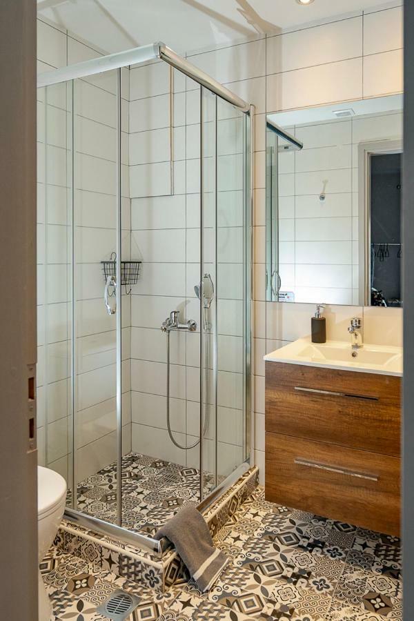 Yasemi Superb Two Floor Appartement *